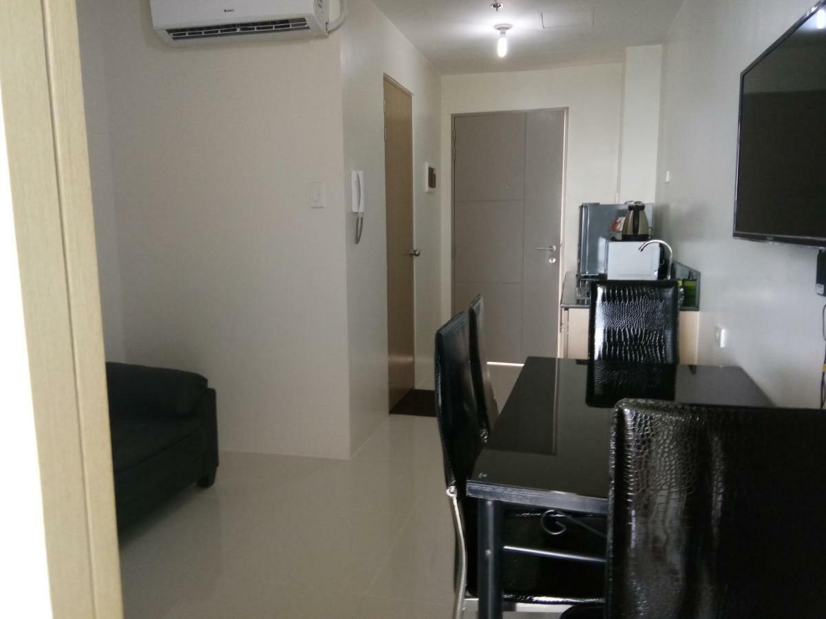 Wind Residences By Smco Tagaytay City Екстер'єр фото