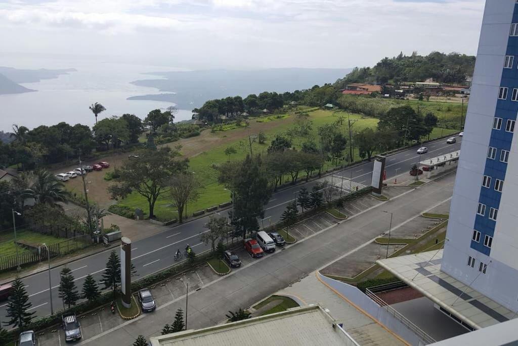 Wind Residences By Smco Tagaytay City Екстер'єр фото